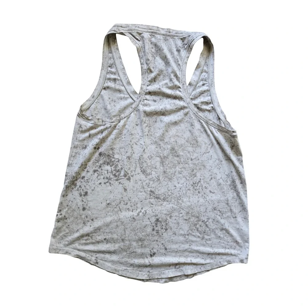 Lululemon Bundle Size 4 Small Mineral Wash Tank &‎ Sports Bra Tie Dye